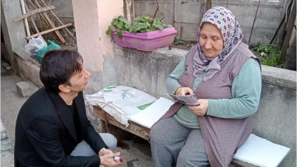 YILMAZ HOCA BEŞKAVAKLARDA GÖNÜLLERDE TAHT KURDU